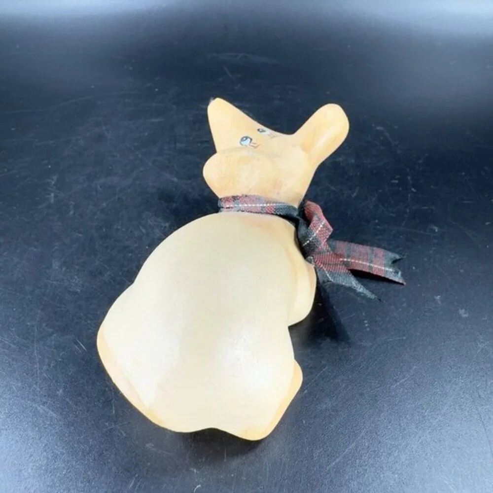 VINTAGE Kunstgewerbe Schett Ceramic Mouse Figurine Whimsical Sticker Elisabeth L